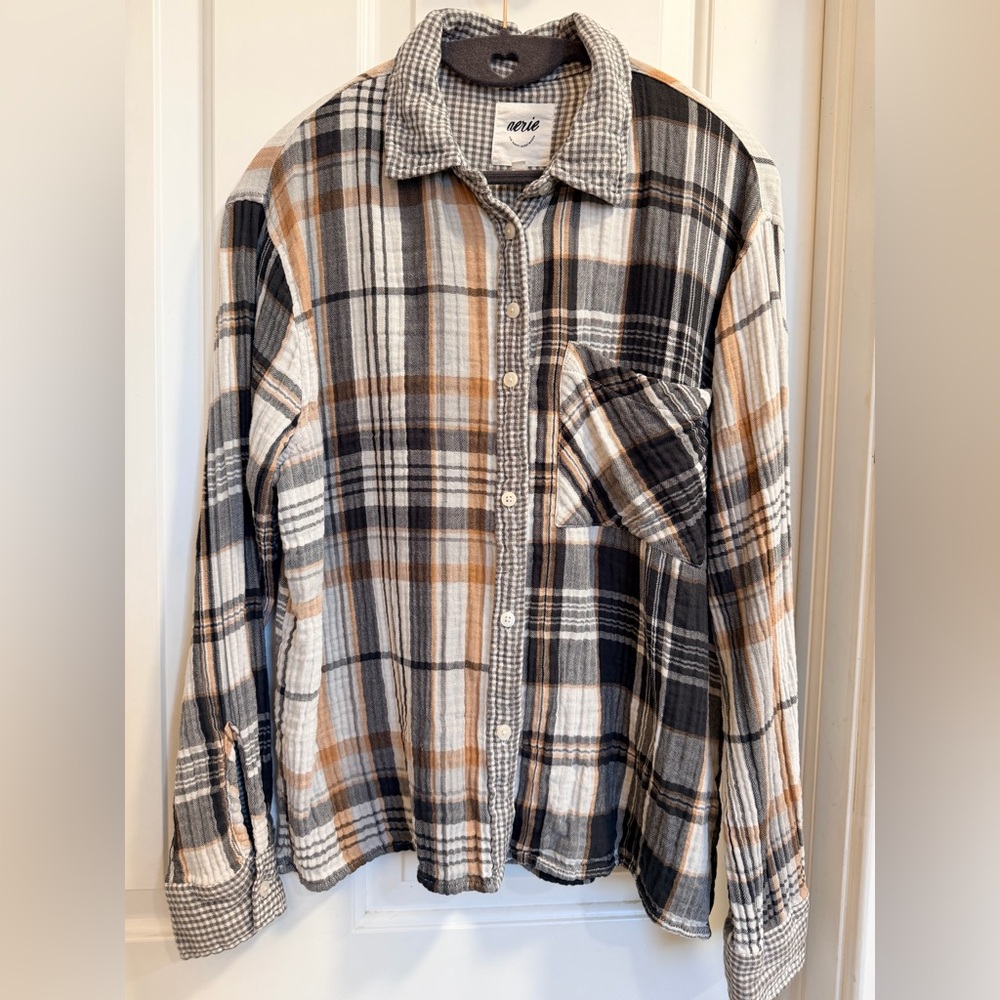 Aerie Plaid Flannel Button Down Shirt Women’s Size Small